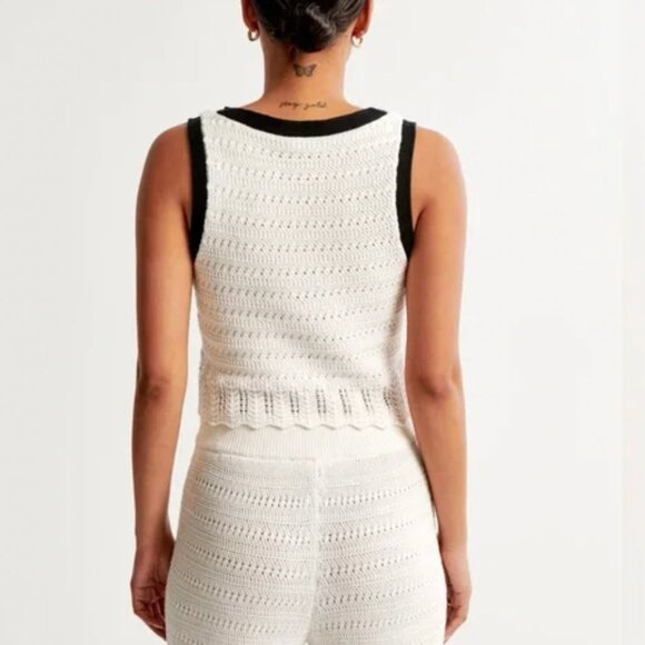 Abercrombie & Fitch A&F Crochet-Style Sweater Vest Cream - Picture 3 of 8